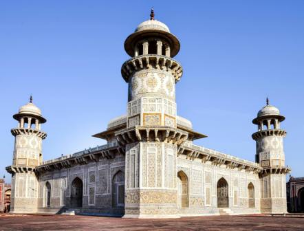 A tribute in stone - Itmad-ud-Daulah's Tomb